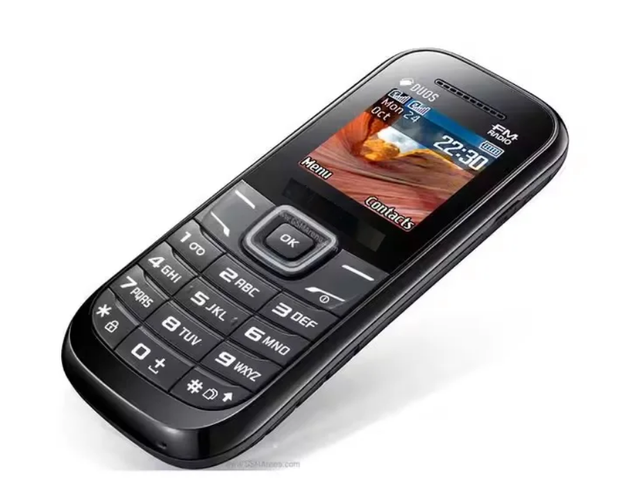 Téléphone Portable Simple E1200 à Prix Usine avec Écran Couleur TFT 1,52 Pouce, Autonomie de 15 Jours en Veille, Réseaux GSM 2G 3G